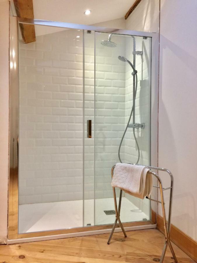 Apartamento Magnificent Renovated Farmhouse - 10 Min A7 - Anneyron Exterior foto