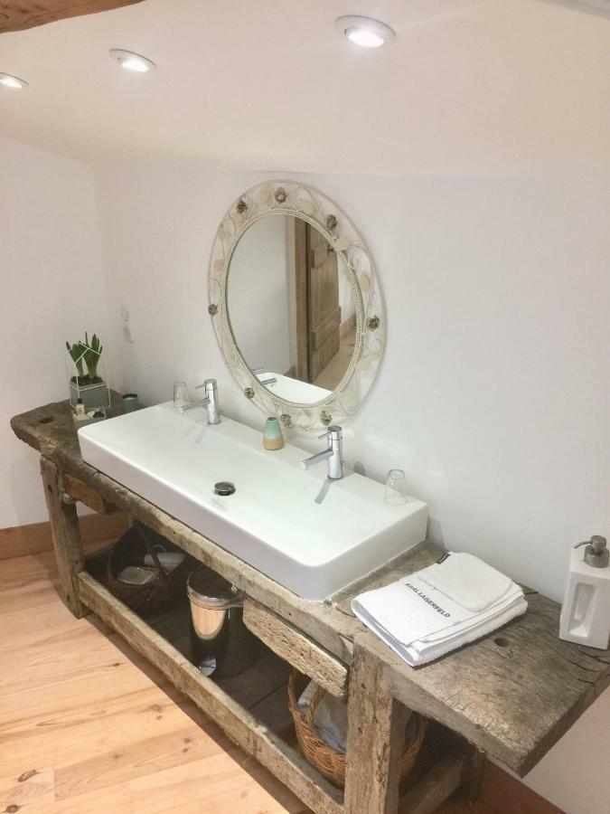 Apartamento Magnificent Renovated Farmhouse - 10 Min A7 - Anneyron Exterior foto