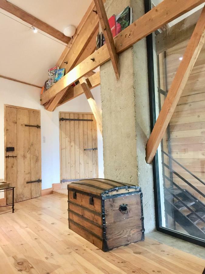 Apartamento Magnificent Renovated Farmhouse - 10 Min A7 - Anneyron Exterior foto